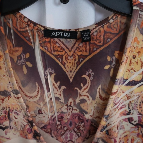 Apt 9 Dress, Women Size PM Made in Chine Brown Graphics - Picture 2 of 11